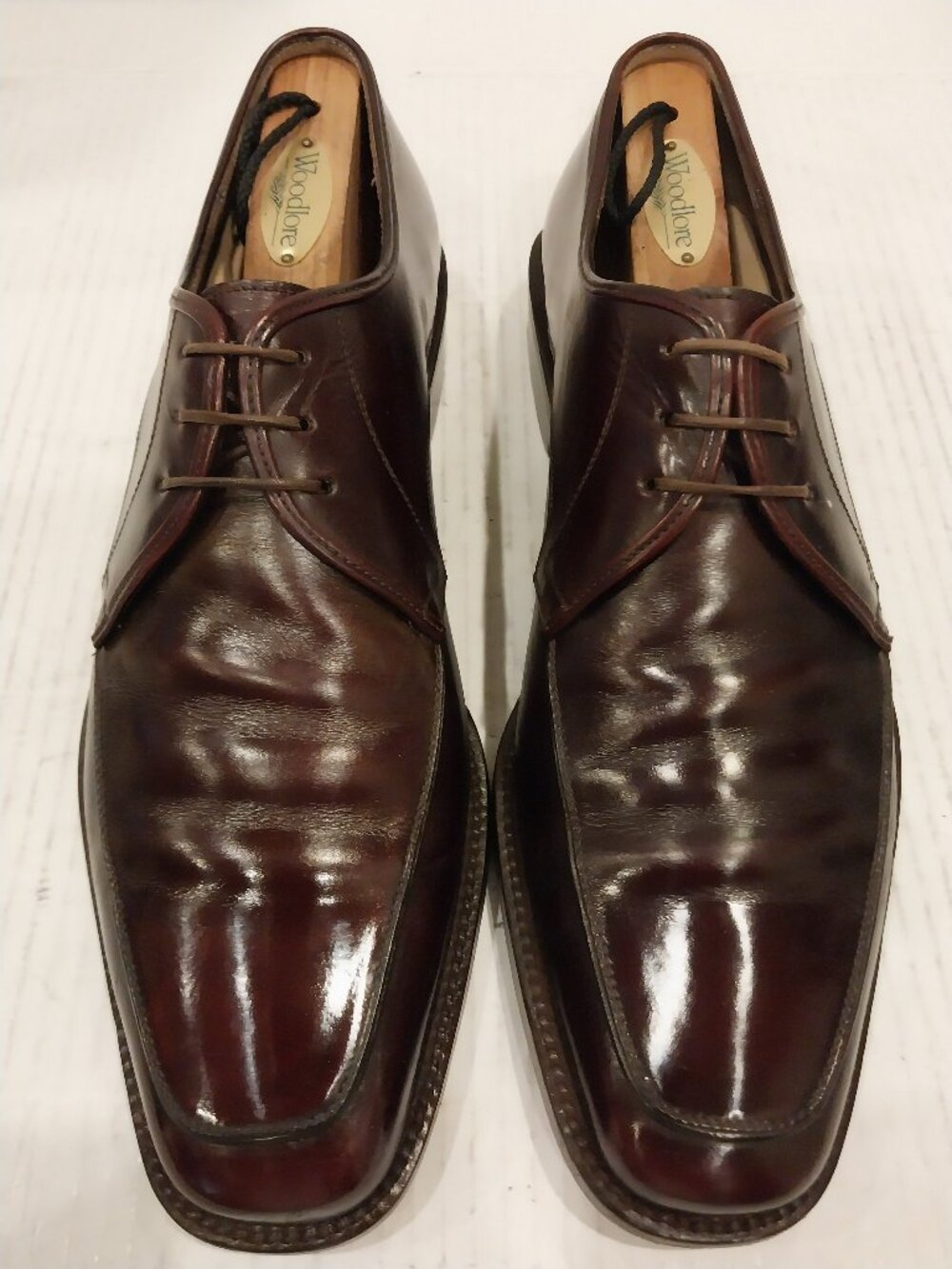 SALVATORE FERRAGAMO men's (SAVE $800) size 8.5 D brown Derby.